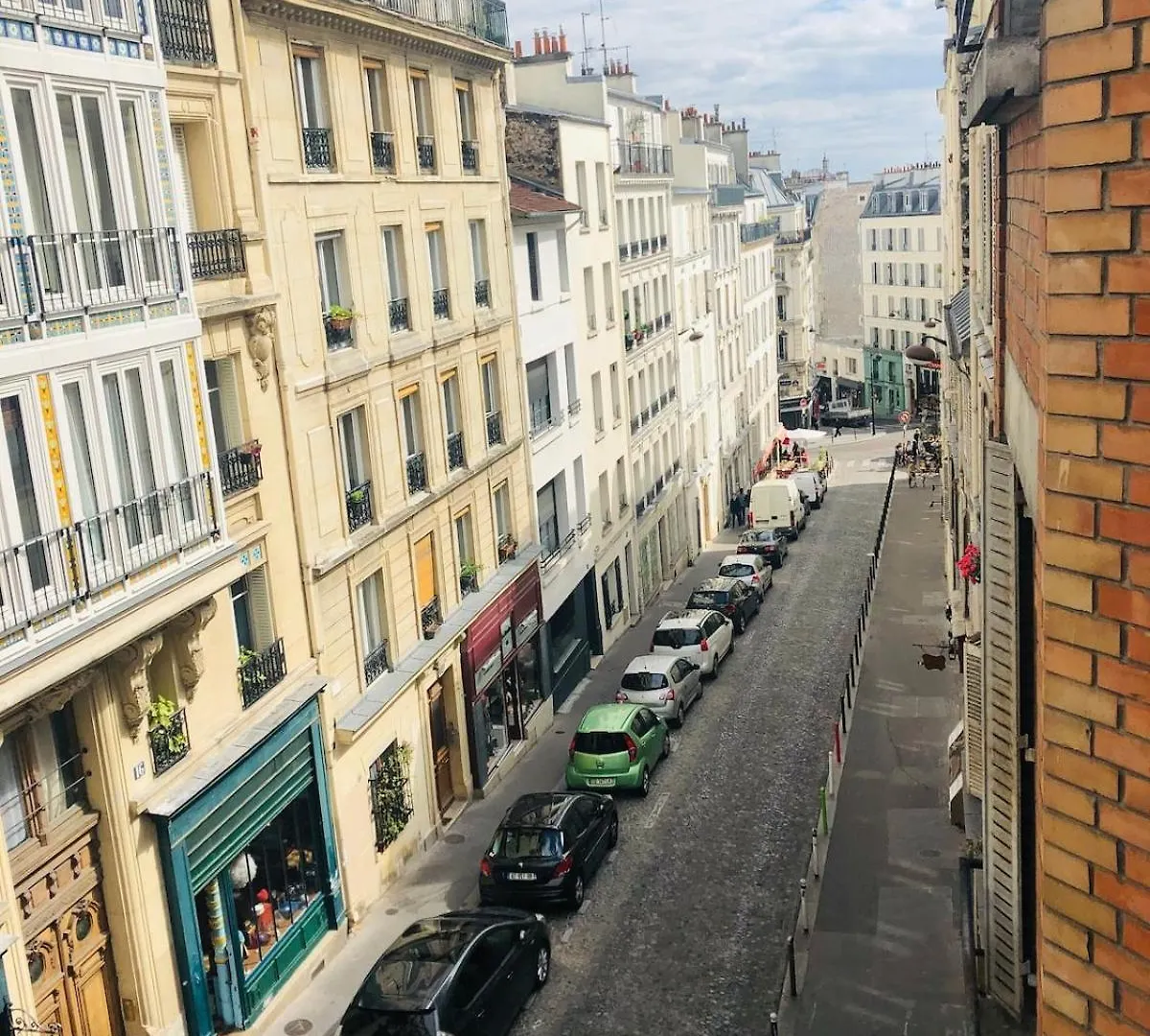 Apartment Beautiful And Bright Appartement In Montmartre Paris